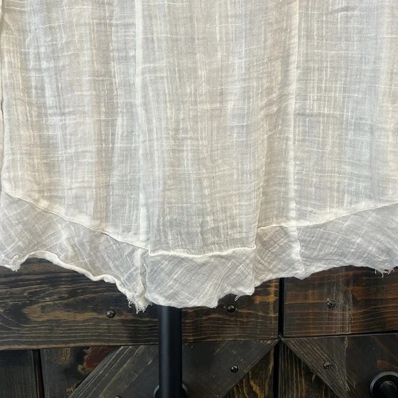 Free People Greta Gauze Top M Ivory Button Front Bell Sleeves Lightweight Sheer - Picture 9 of 15